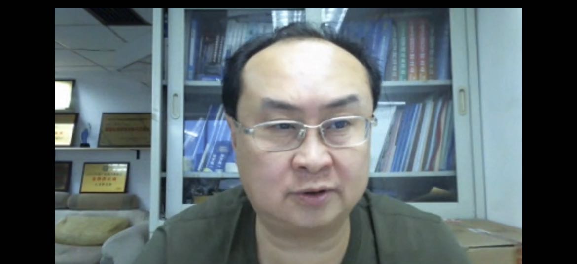 史宏伟.jpg 史宏伟.jpg