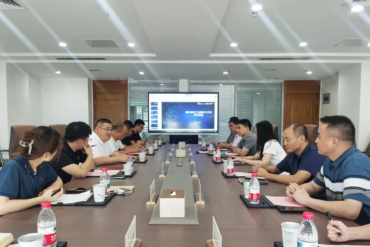 e1a9729126d08317f6357d17b1c4187c.jpg e1a9729126d08317f6357d17b1c4187c.jpg